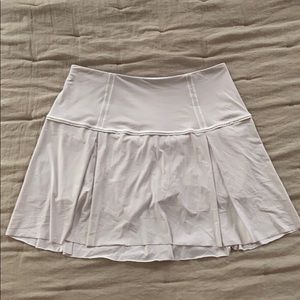 Lululemon tennis skirt!